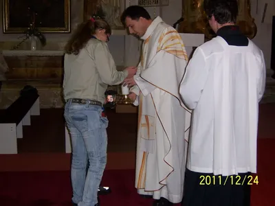 100-1603.jpg